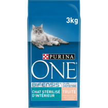 Purina ONE® - Croquettes pour Chat Stérilisé d'Intérieur à la Truite et aux Céréales Complètes