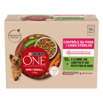 PURINA ONE ® MINI/SMALL < 10kg Contrôle du Poids / Chien Stérilisé à la Dinde, aux carottes et aux petits pois en sauce