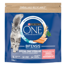 Purina® ONE® - Croquettes pour Chat Stérilisé au Saumon et au Blé
