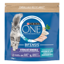 Purina® ONE® - Croquettes pour Chat Stérilisé Sensible aux Poissons de mer