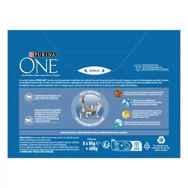Purina ONE® - Sachets d'effilés en sauce pour Chat Stérilisé au Canard, à la Sardine et au Boeuf