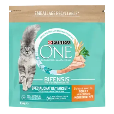 Purina ONE® - Croquettes pour Chat Senior de 11 ans et + au Poulet et aux Céréales