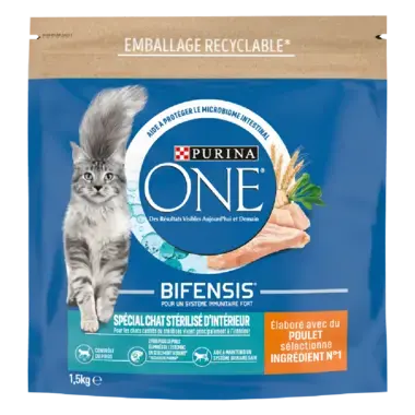 Purina ONE® - Croquettes pour Chat d'Intérieur Stérilisé au Poulet